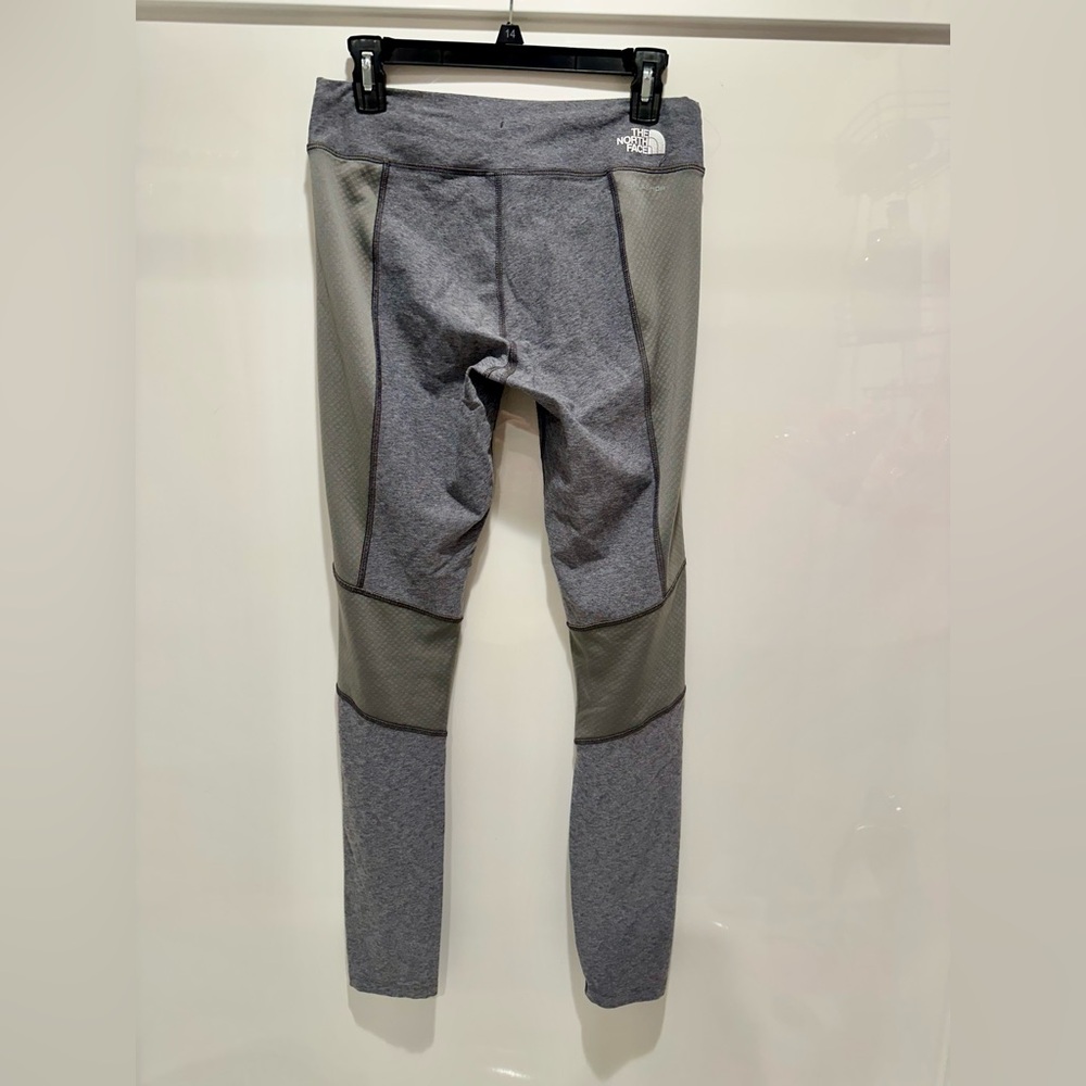 The North Face - Grey Flashdry Leggings - Perfect Condition!